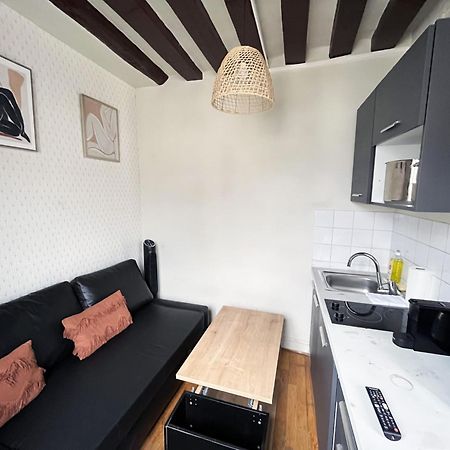 164 - Charming Studio In Center Of Paris Bagian luar foto