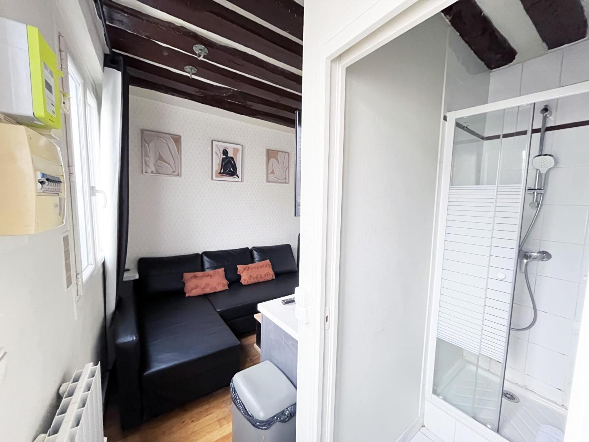 164 - Charming Studio In Center Of Paris Bagian luar foto