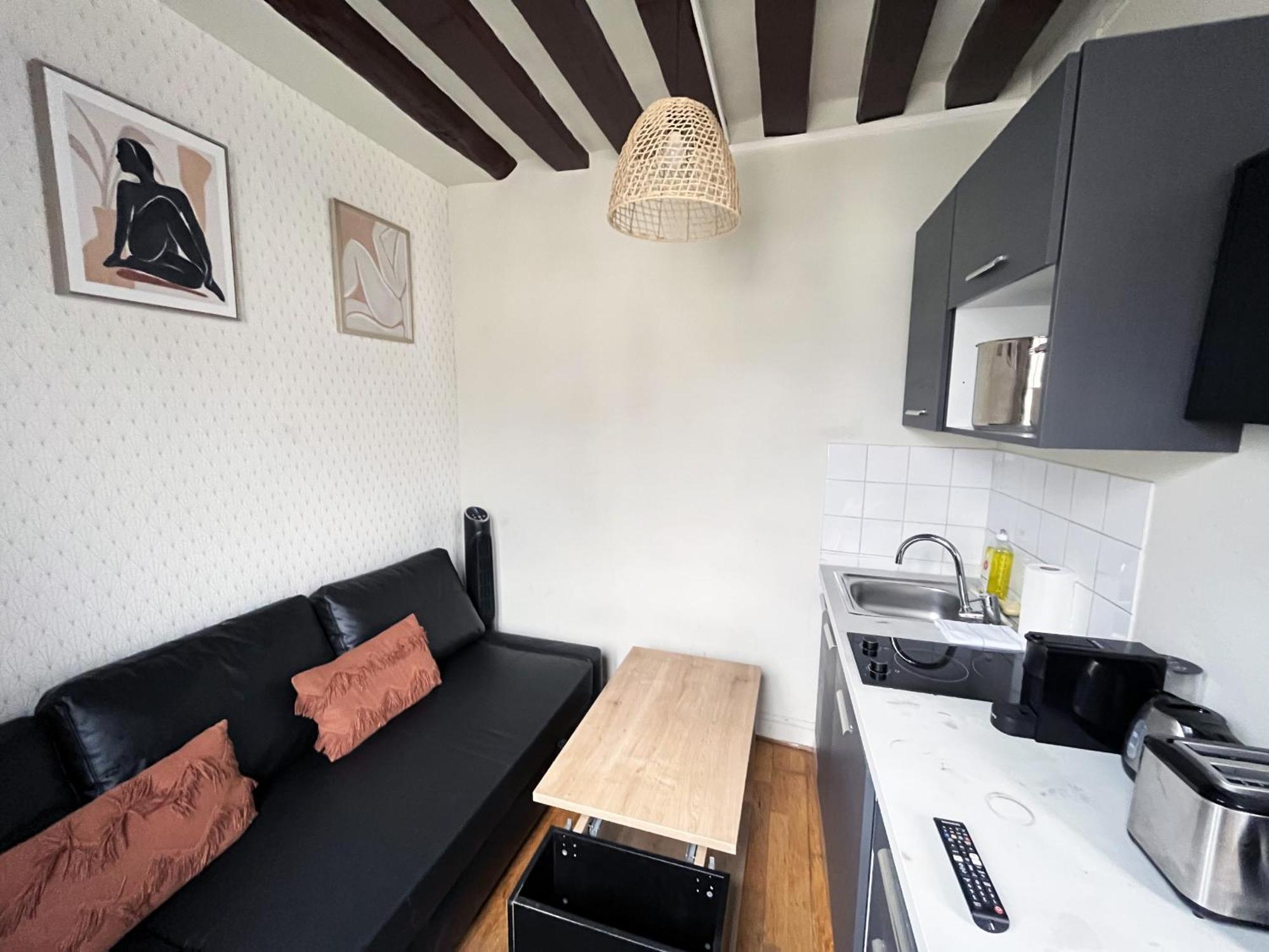 164 - Charming Studio In Center Of Paris Bagian luar foto