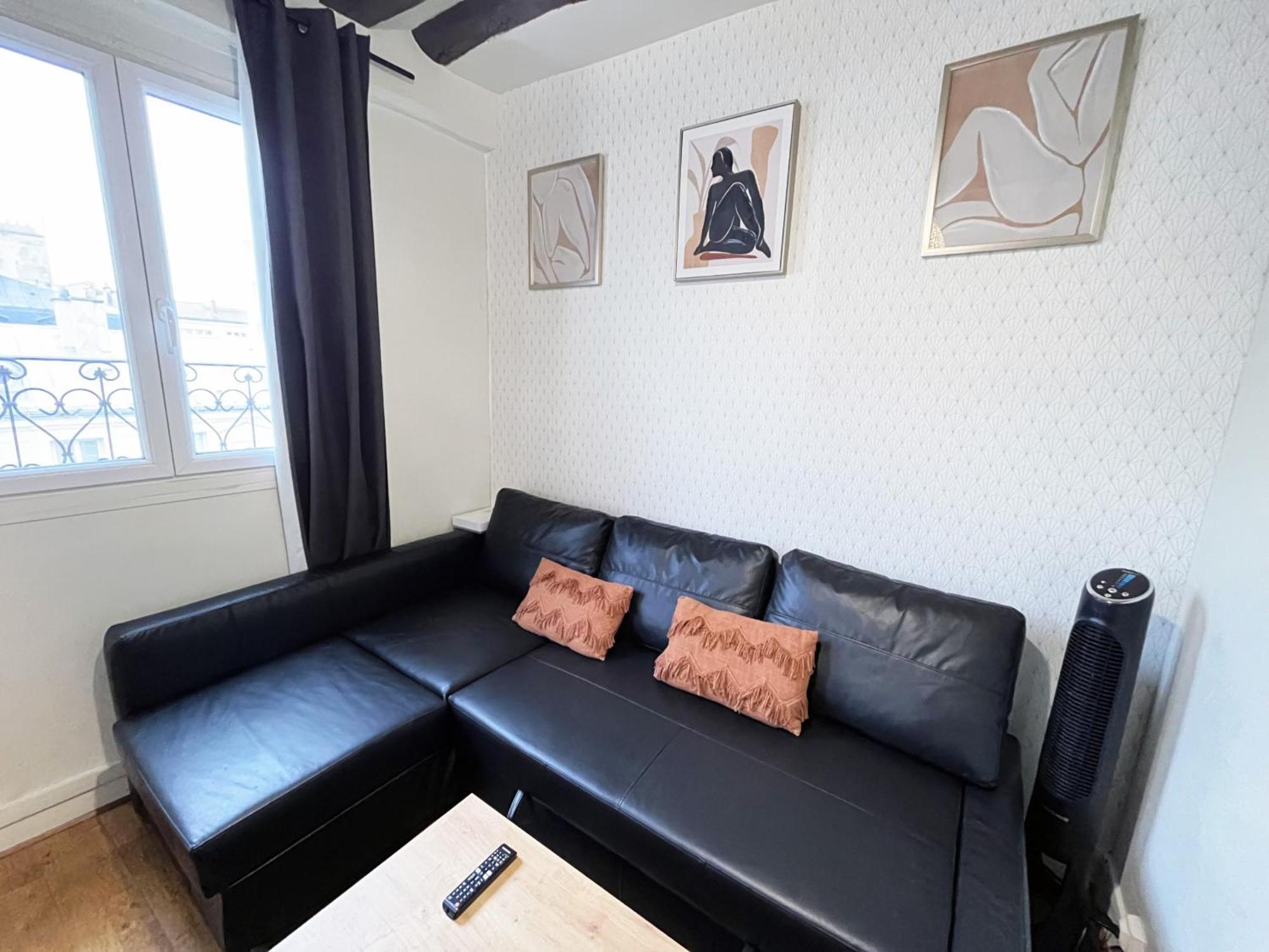 164 - Charming Studio In Center Of Paris Bagian luar foto