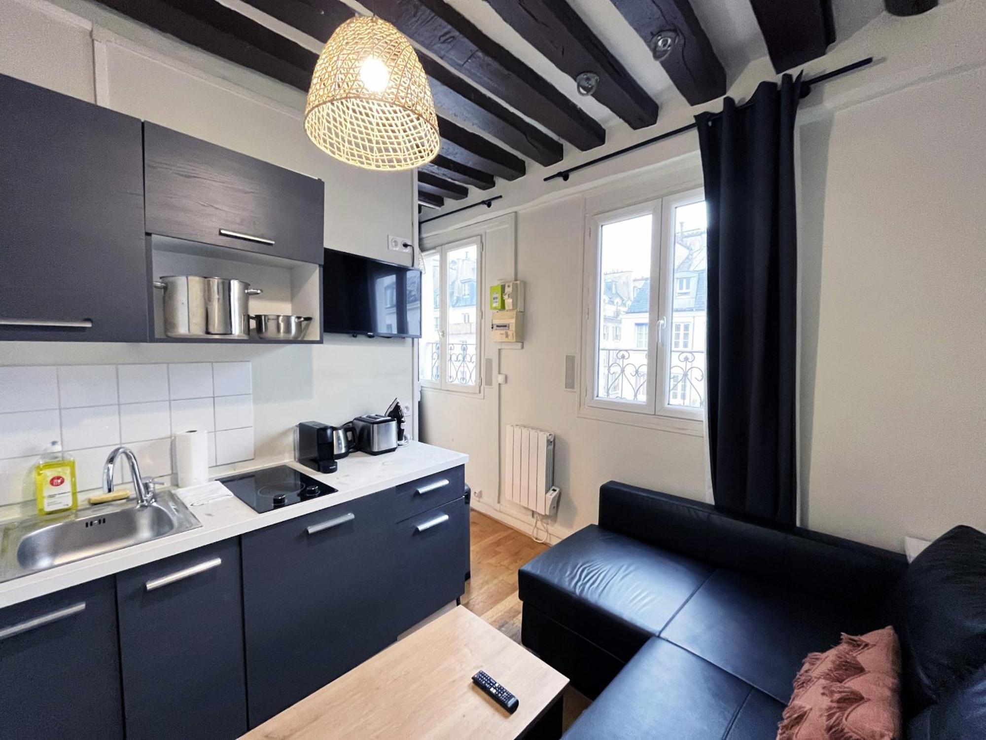 164 - Charming Studio In Center Of Paris Bagian luar foto